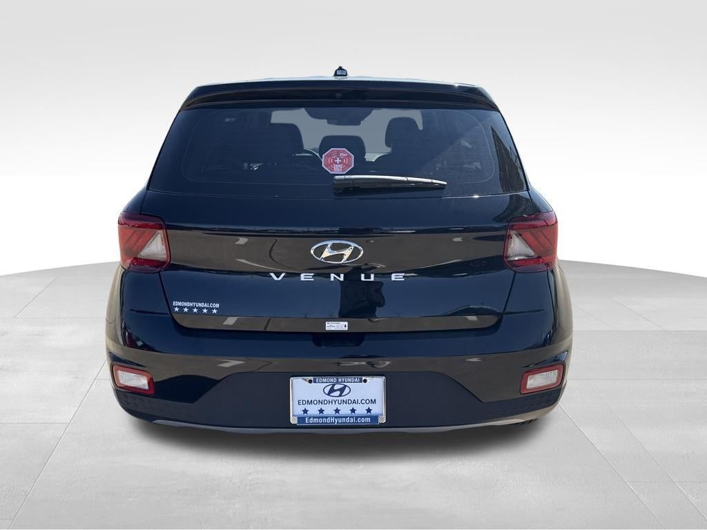 2026 Hyundai VENUE SE