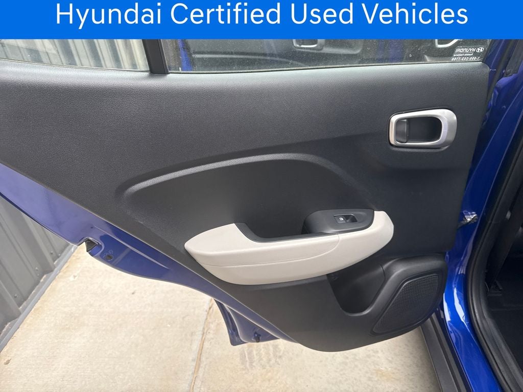 2025 Hyundai VENUE SEL CERTIFIED