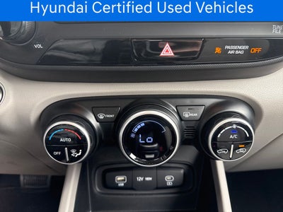 2025 Hyundai VENUE SEL CERTIFIED
