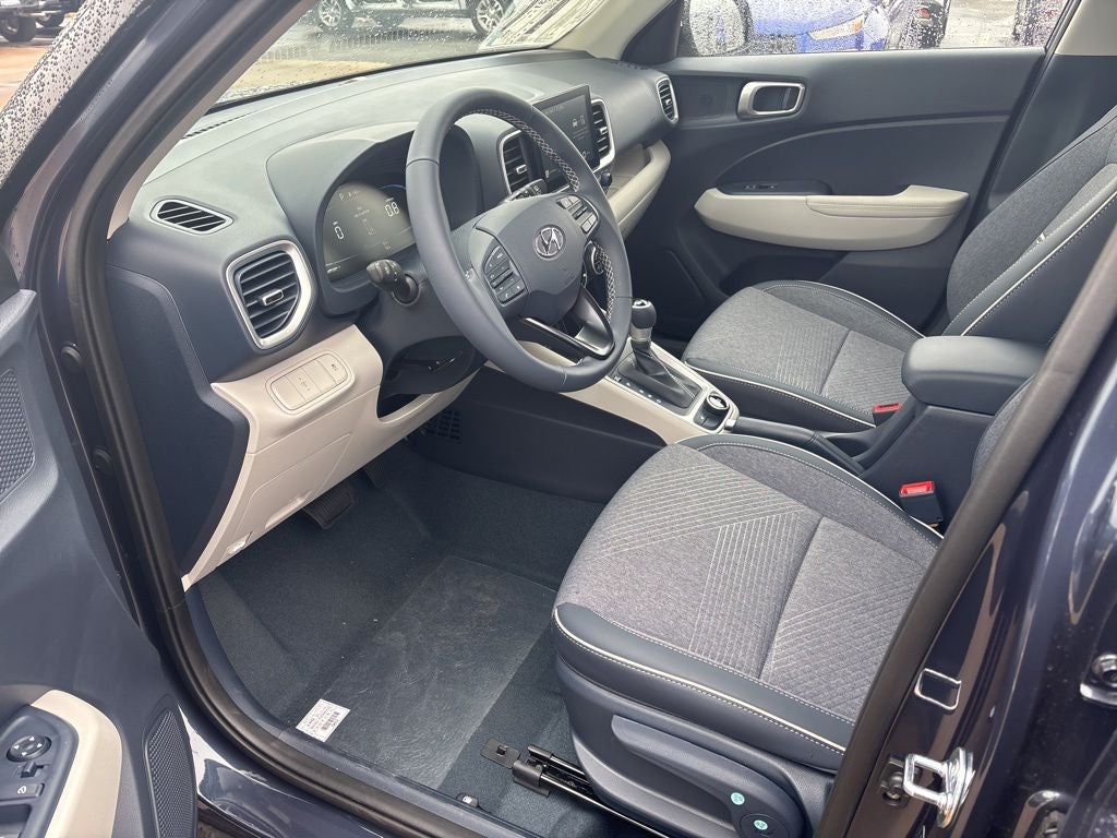 2026 Hyundai VENUE SEL W/Two-Tone Roof