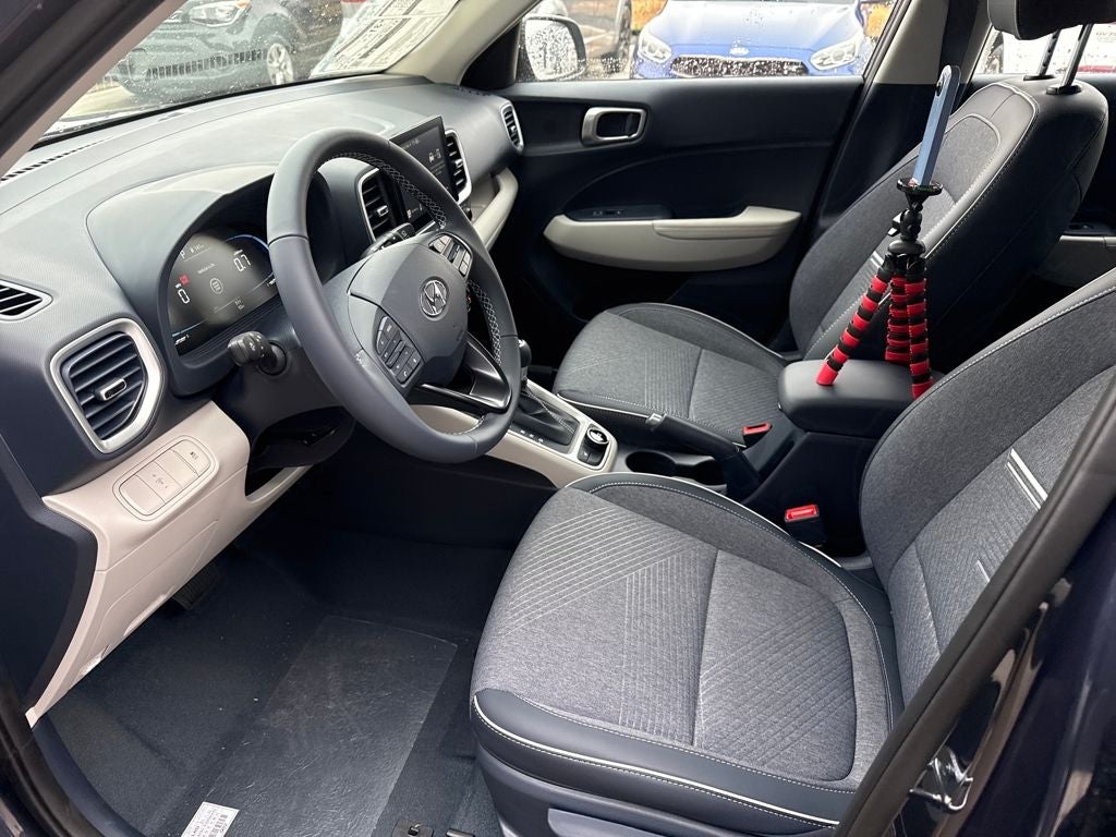2026 Hyundai VENUE SEL W/Two-Tone Roof
