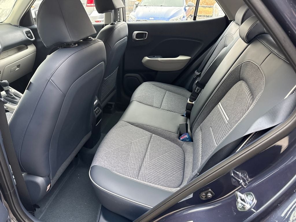 2026 Hyundai VENUE SEL W/Two-Tone Roof