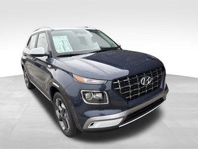 2026 Hyundai VENUE SEL W/Two-Tone Roof