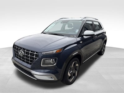 2026 Hyundai VENUE SEL W/Two-Tone Roof