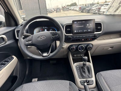 2026 Hyundai VENUE SEL W/Two-Tone Roof