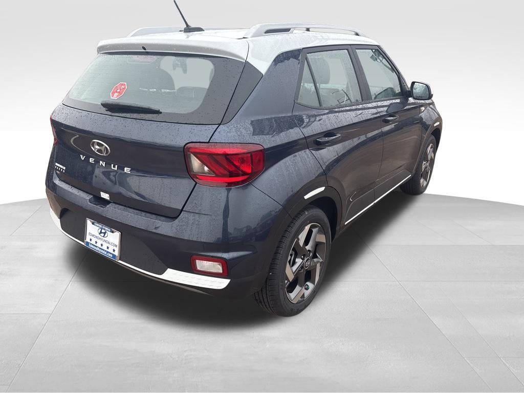 2026 Hyundai VENUE SEL W/Two-Tone Roof