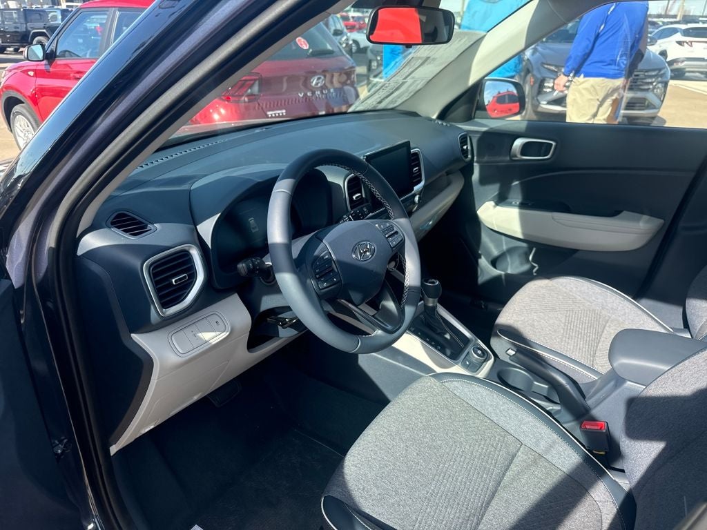 2026 Hyundai VENUE SEL W/Two-Tone Roof