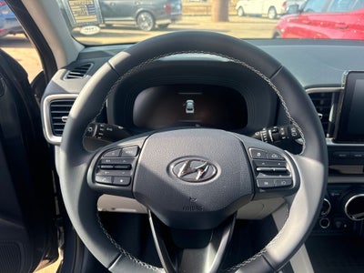 2026 Hyundai VENUE SEL W/Two-Tone Roof