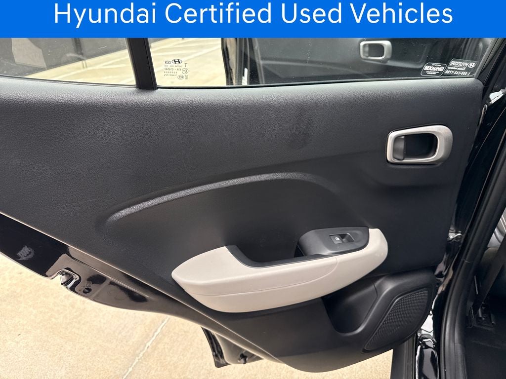 2025 Hyundai VENUE SEL CERTIFIED