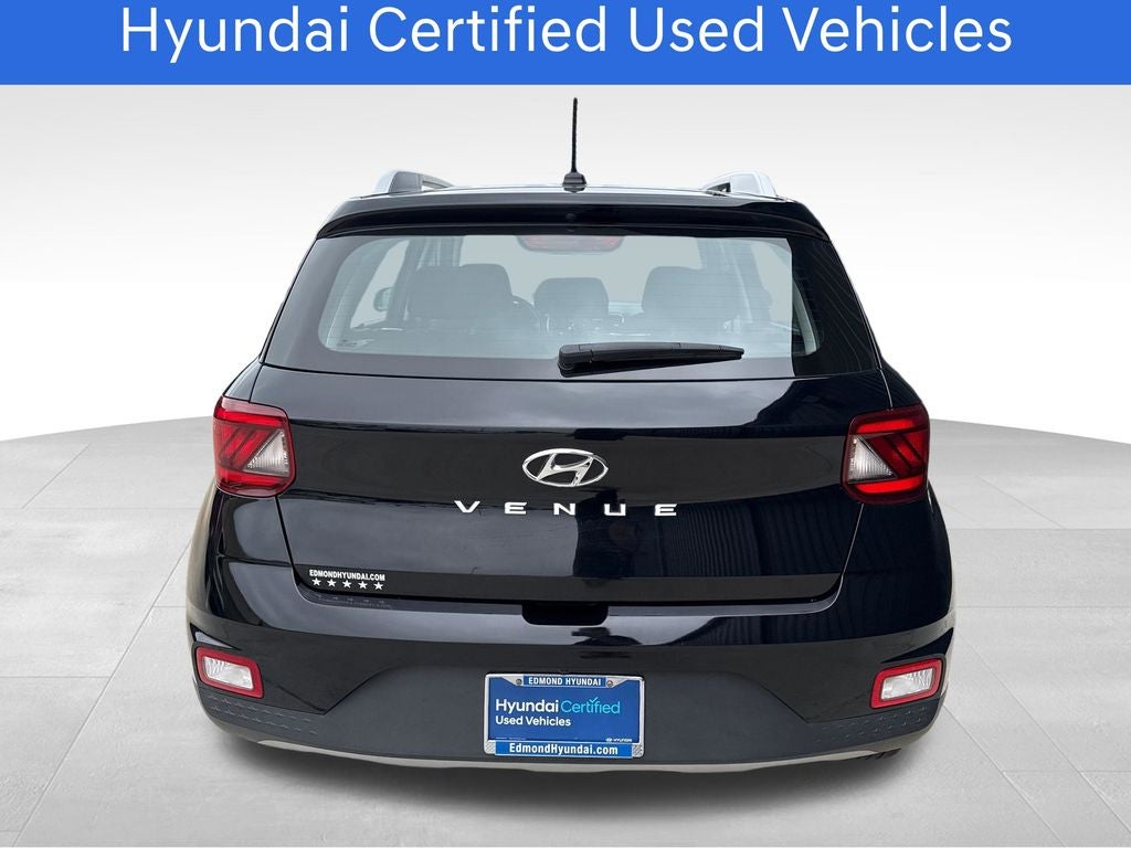 2025 Hyundai VENUE SEL CERTIFIED