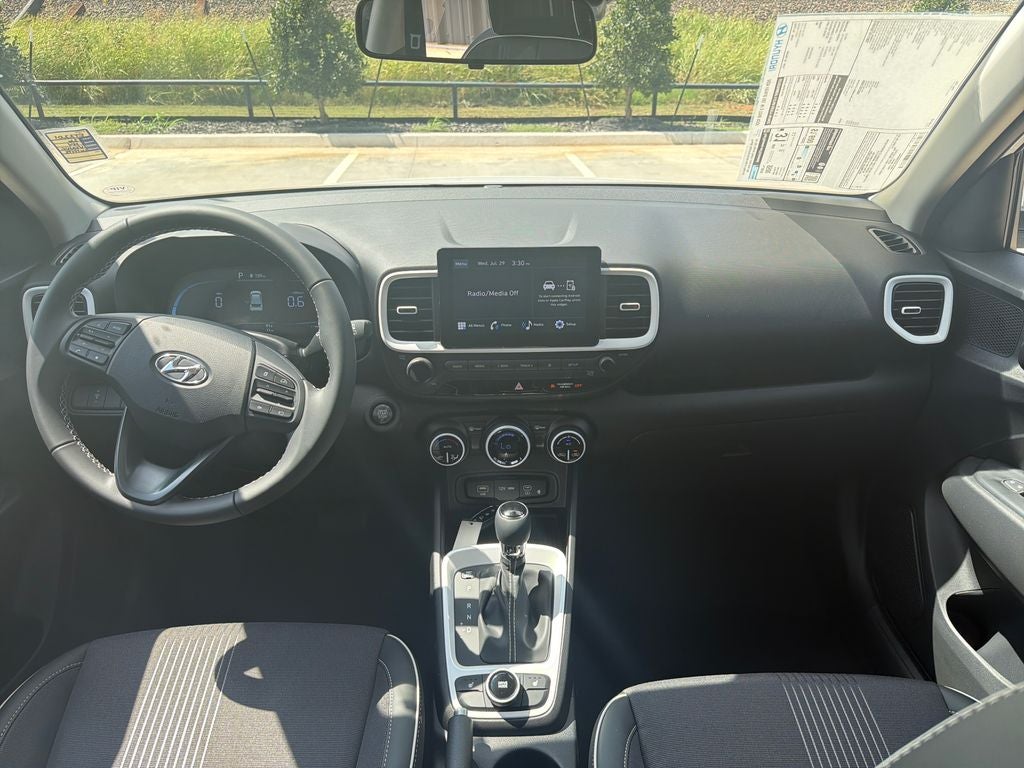 2026 Hyundai VENUE SEL W/Two-Tone Roof