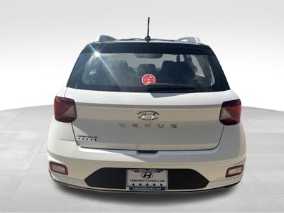 2026 Hyundai VENUE SEL W/Two-Tone Roof