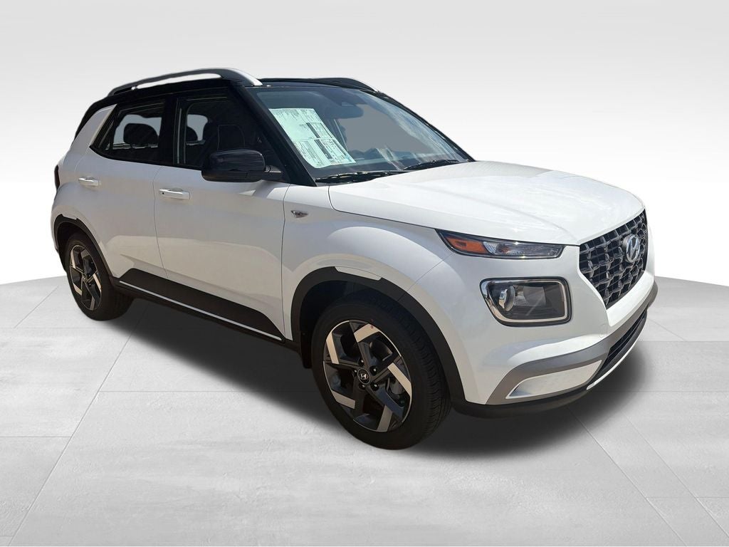 2026 Hyundai VENUE SEL W/Two-Tone Roof