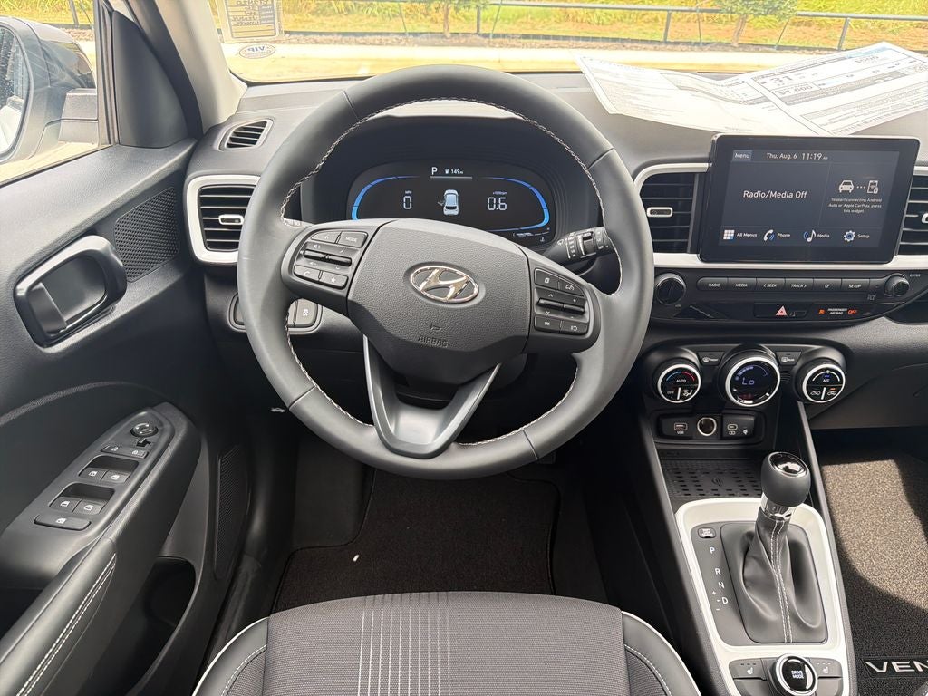 2026 Hyundai VENUE SEL W/Two-Tone Roof