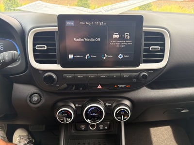 2026 Hyundai VENUE SEL W/Two-Tone Roof