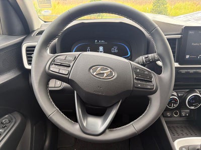 2026 Hyundai VENUE SEL W/Two-Tone Roof