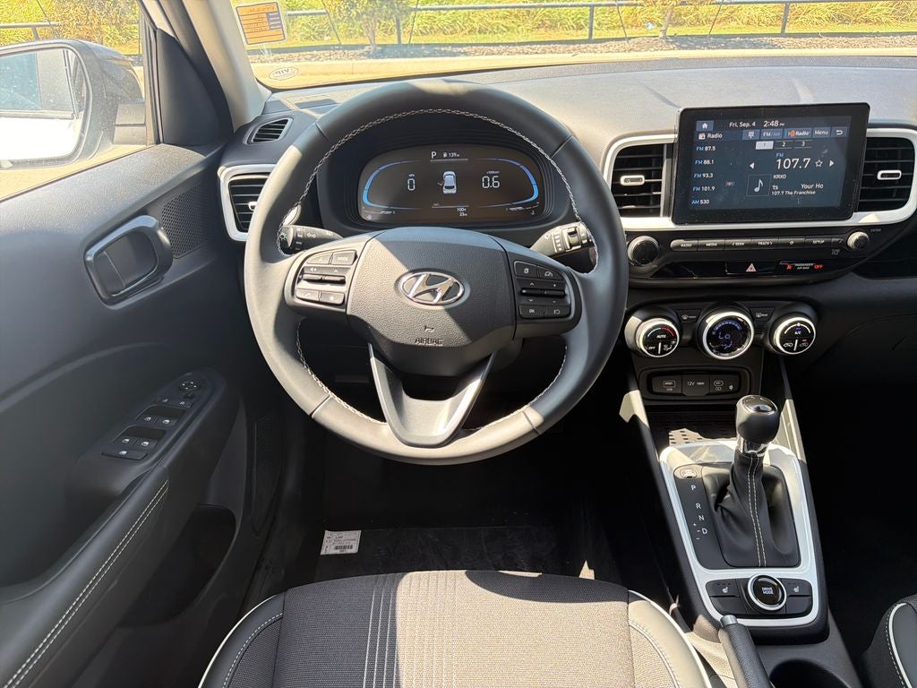 2026 Hyundai VENUE SEL W/Two-Tone Roof