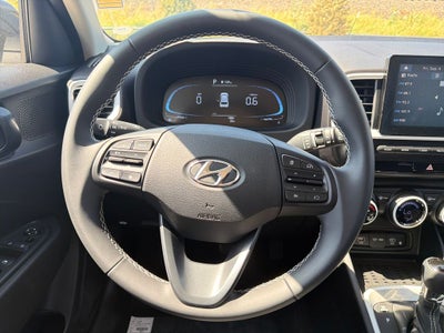 2026 Hyundai VENUE SEL W/Two-Tone Roof