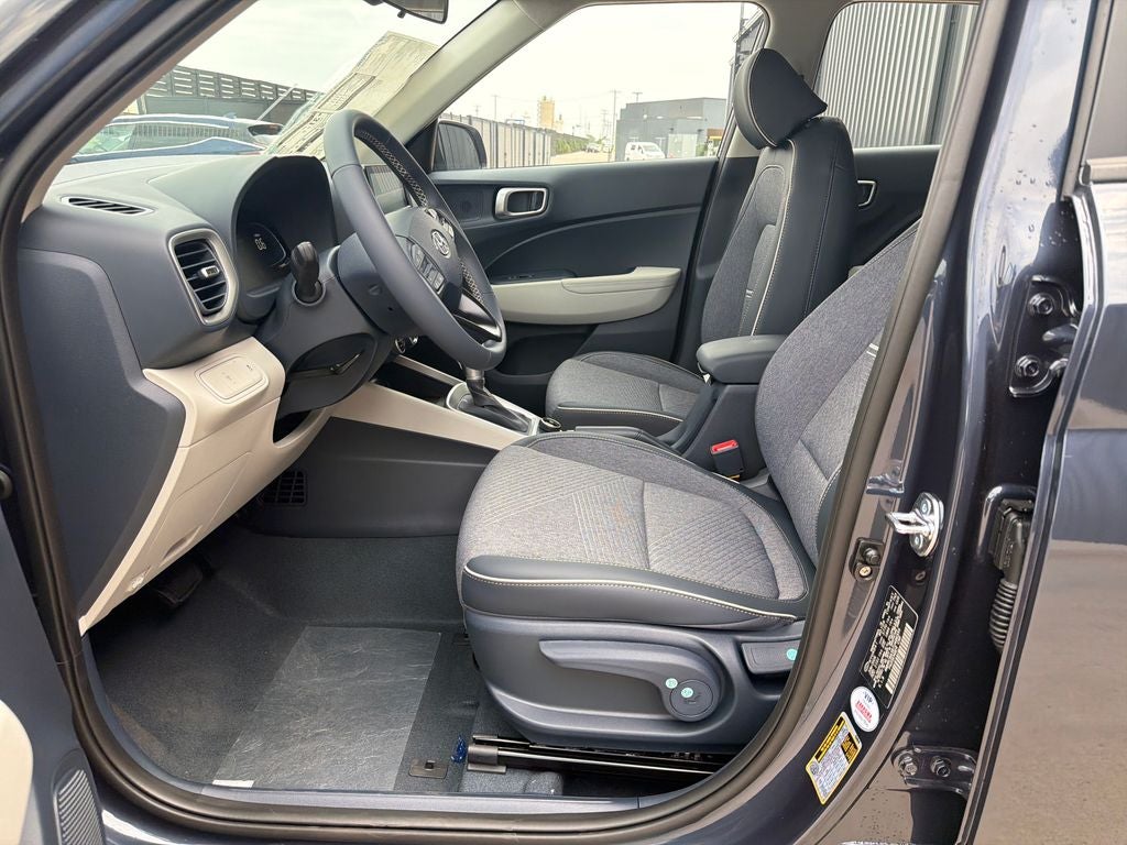 2026 Hyundai VENUE SEL W/Two-Tone Roof