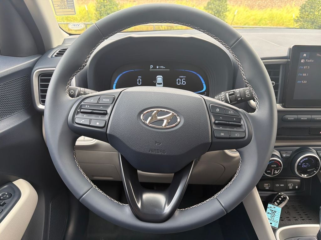 2026 Hyundai VENUE SEL W/Two-Tone Roof