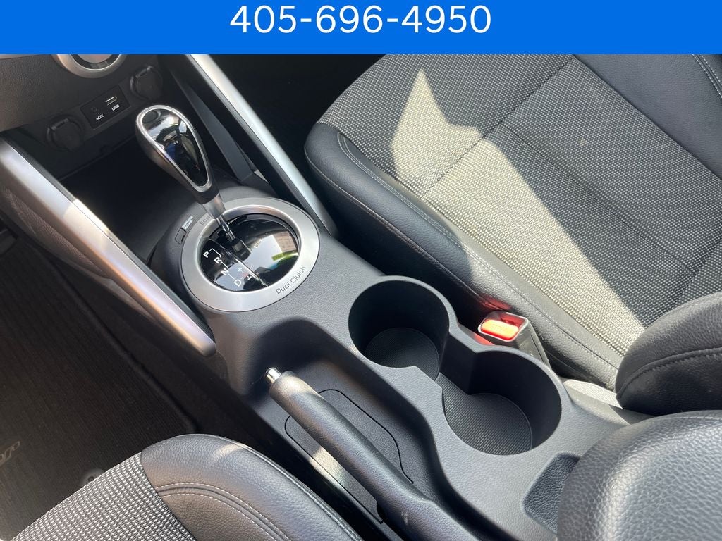 2016 Hyundai VELOSTER Base