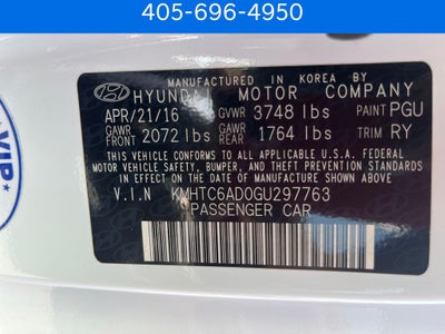 2016 Hyundai VELOSTER Base