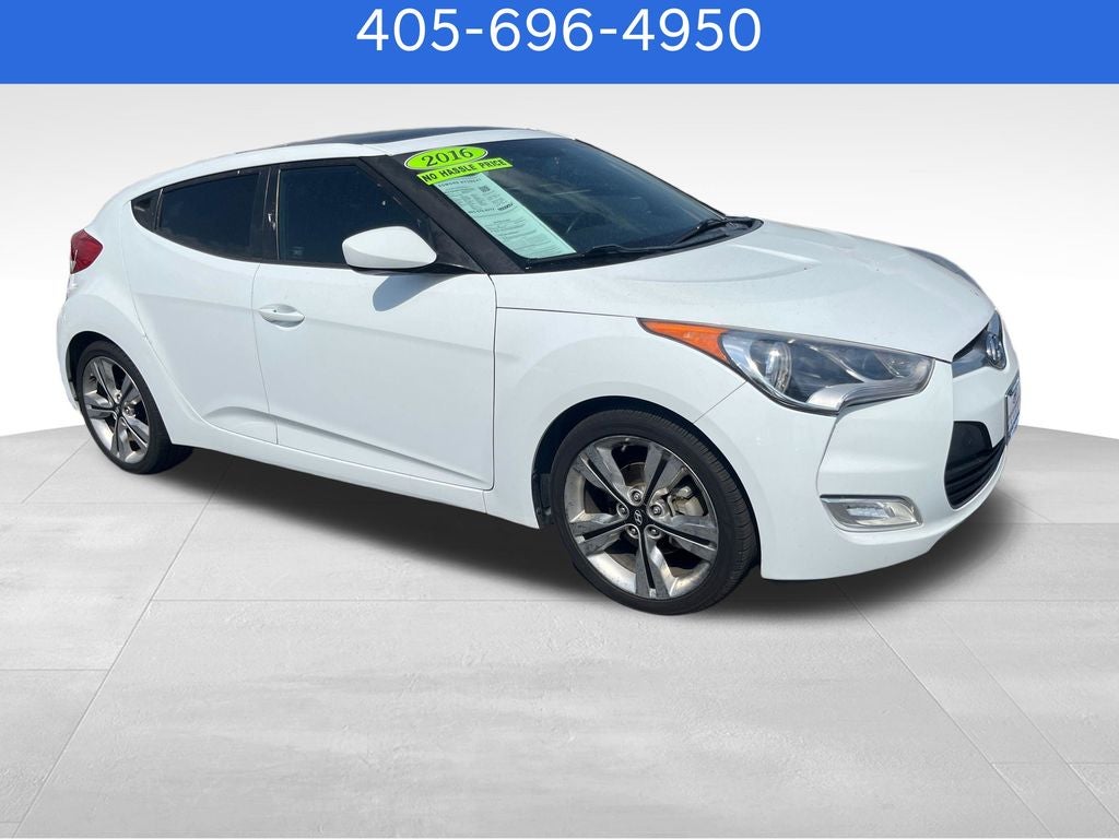 2016 Hyundai VELOSTER Base