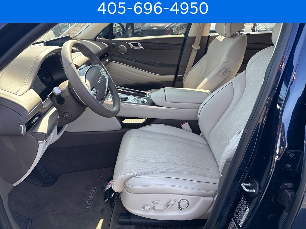 2023 Genesis GV80 2.5T Advanced and Prestige Package