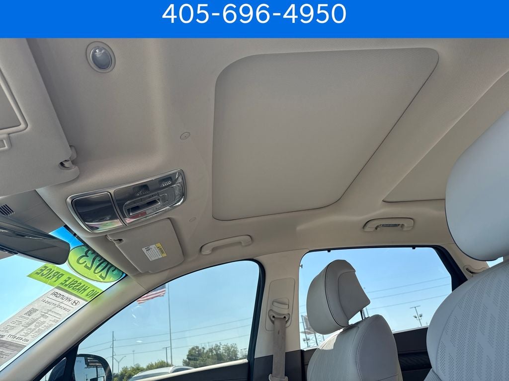 2023 Genesis GV80 2.5T Advanced and Prestige Package