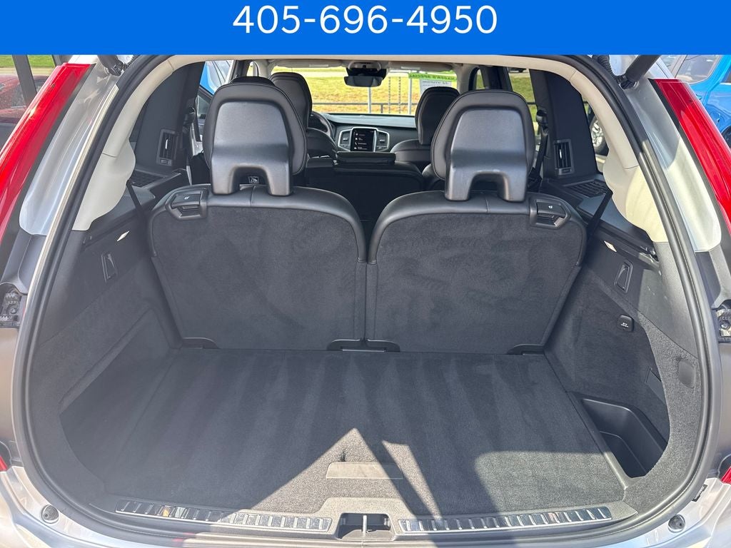 2022 Volvo XC90 T5 Momentum