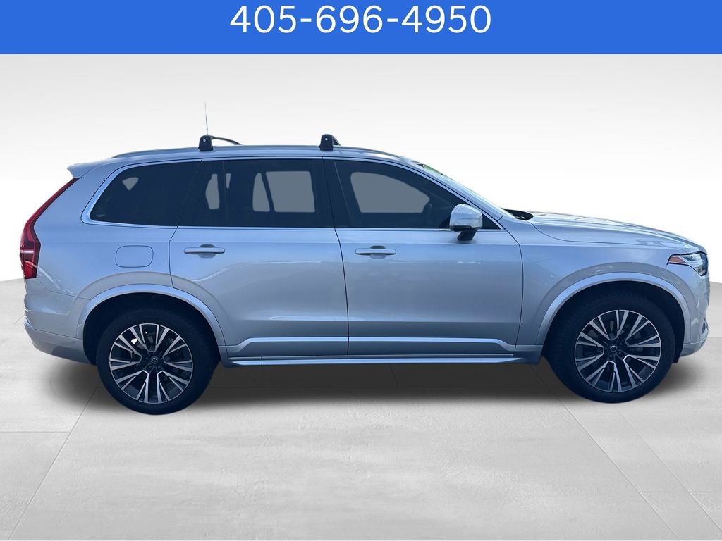 2022 Volvo XC90 T5 Momentum