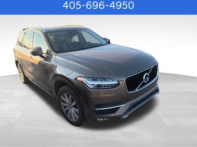 2017 Volvo XC90 T6 Momentum