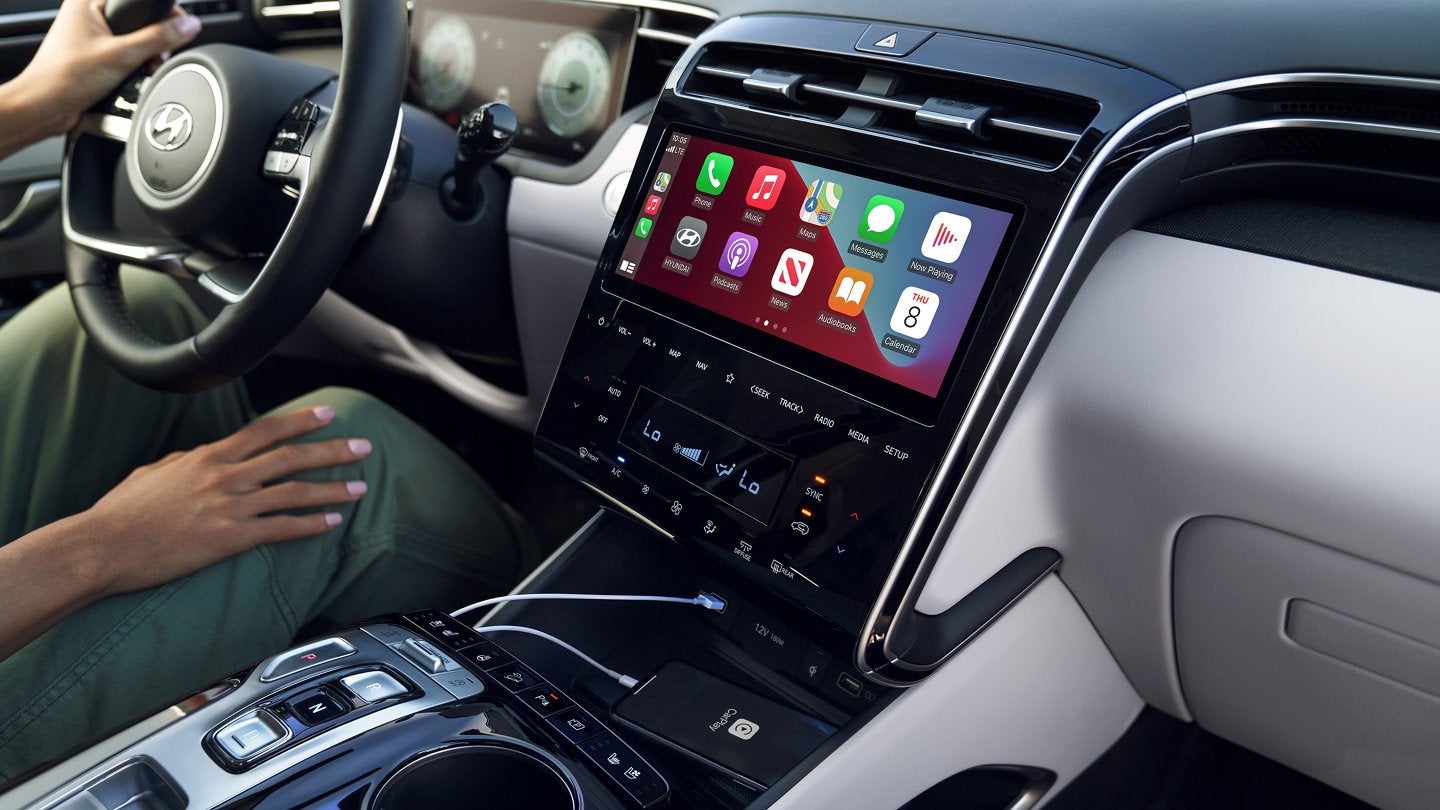 2022 Tucson Interior | Edmond Hyundai in Oklahoma City OK